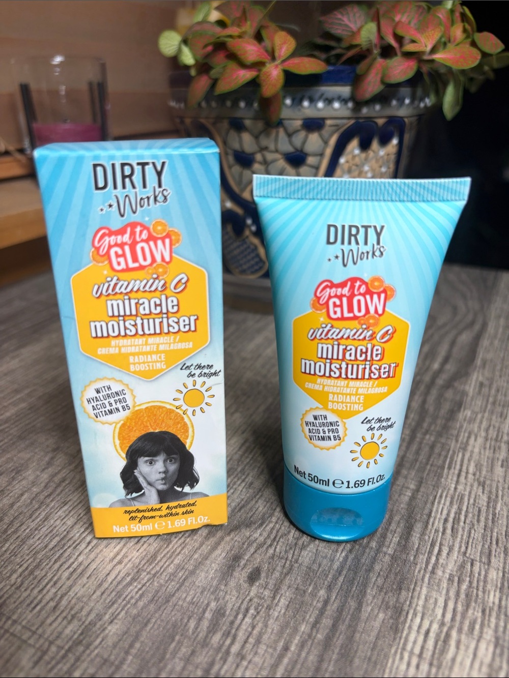 🌻5 for $30🌻 Dirty Works Good to Glow Vitamin C Miracle Moisturizer